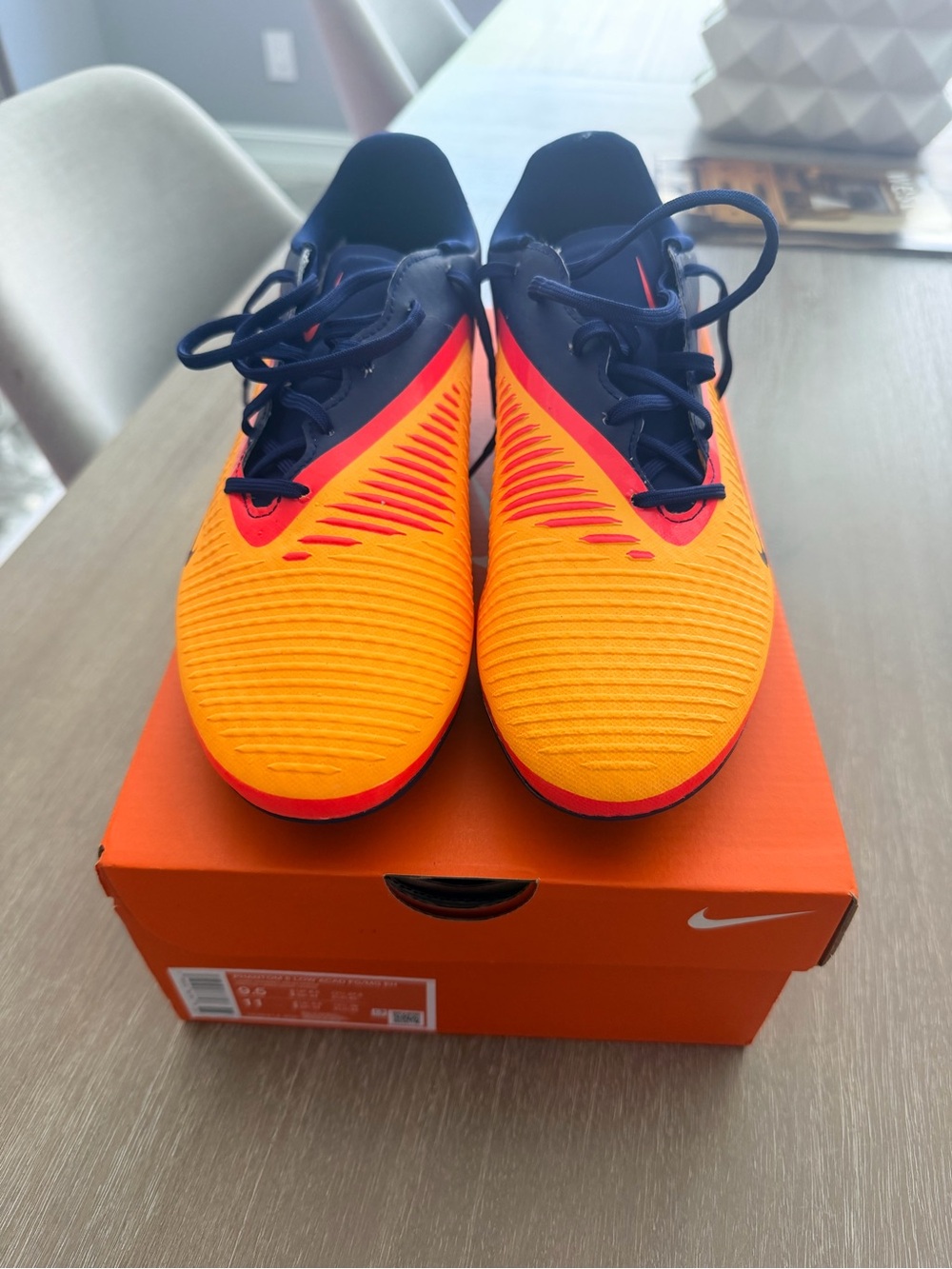 Nike Men's Bright Orange and Navy Athletic Trainers - NWT